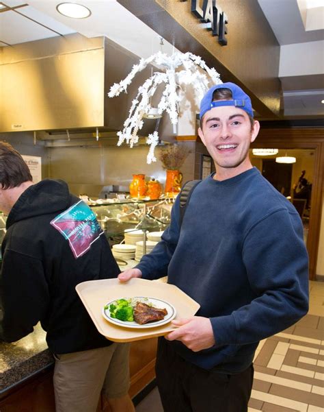 <b>Sewall</b> has four separate meal stations which serve multicultural meal options, traditional “comfort” food, pizza and items right off the grill. . Sewall dining hall menu